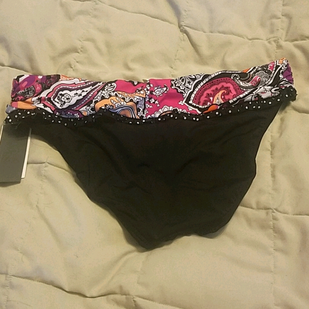 Kenneth Cole Reaction Bikini- SM/MED NWT - Picture 4 of 6